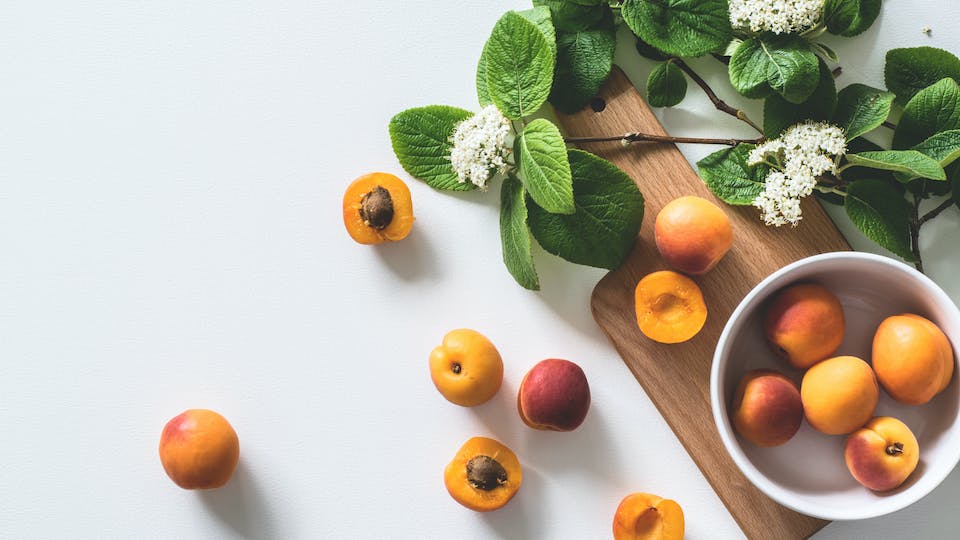 Wie wird Vitamin D in der Fettschicht unter der Haut gebildet Lösung